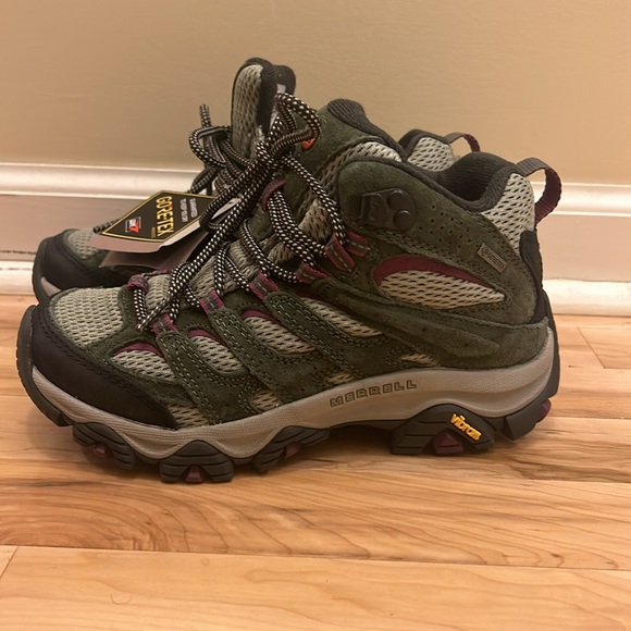Merrell Hiking MOAB Hiking Shoes Size 5 Womens NWT - Picture 2 of 6